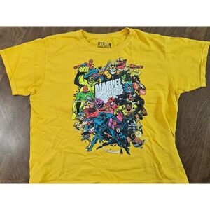 Marvel Comics Graphic Shirt Youth Size Medium 10-12 Avengers Super Heros Yellow